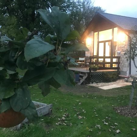The Stables Near Glasgow Balmore Екстериор снимка